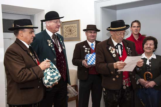 Ehrenschirmherrenbitten